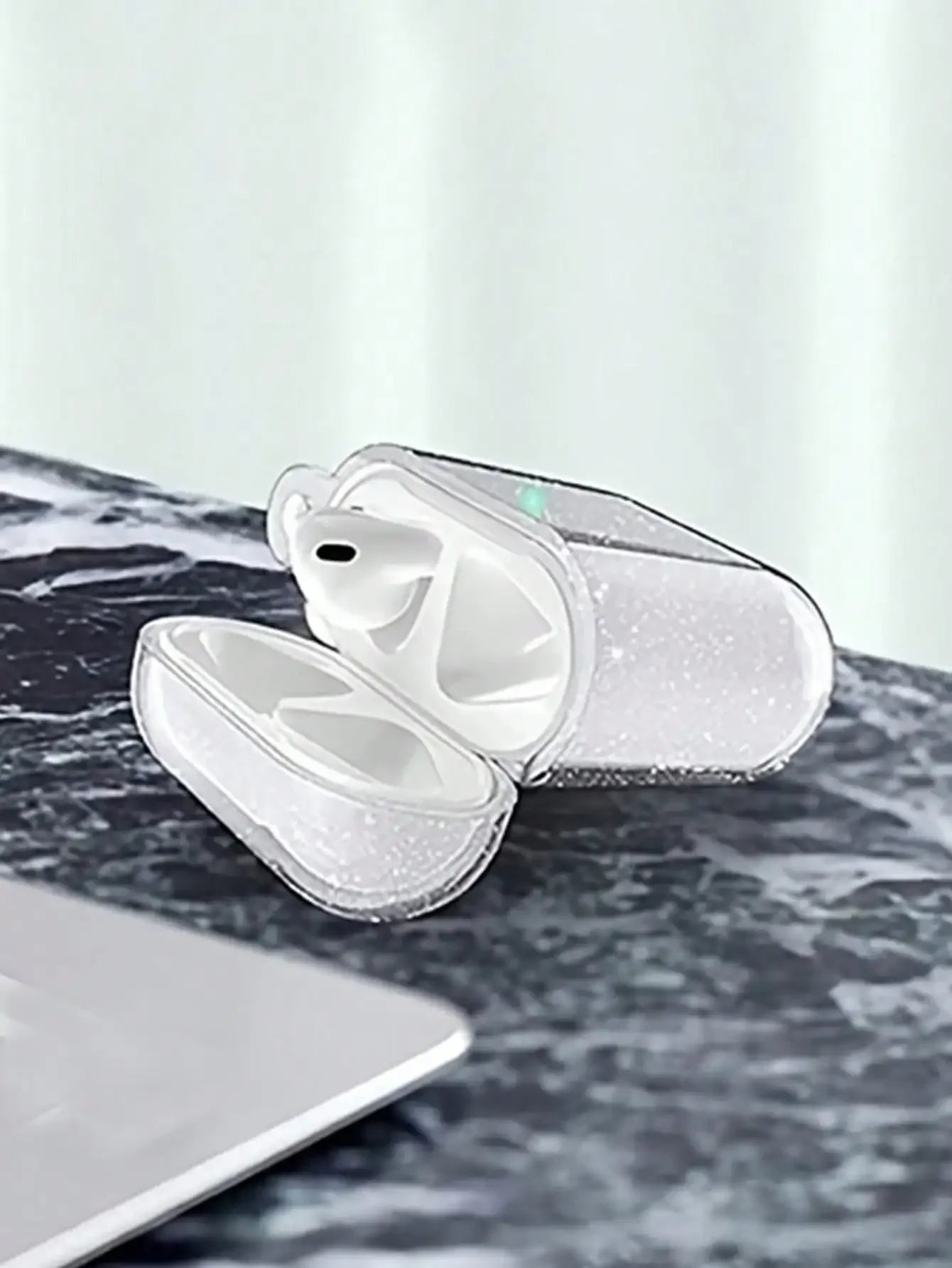 Airpods Clear case